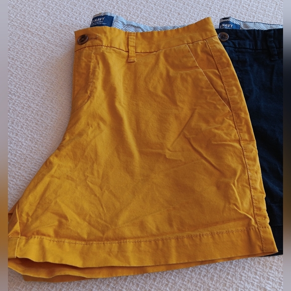 Old Navy Everyday Shorts Yellow and Black Casual Shorts Set - Size 6 - Picture 3 of 11